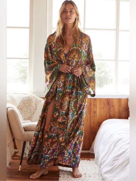 Anthropologie Other - Anthropologie Emmanuelle Maxi Tiered Boho Robe with Multicolor Blooms Size M/L